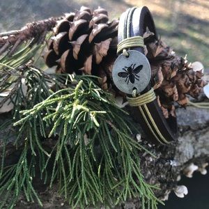 New Anju Bee Adjustable leather bracelet